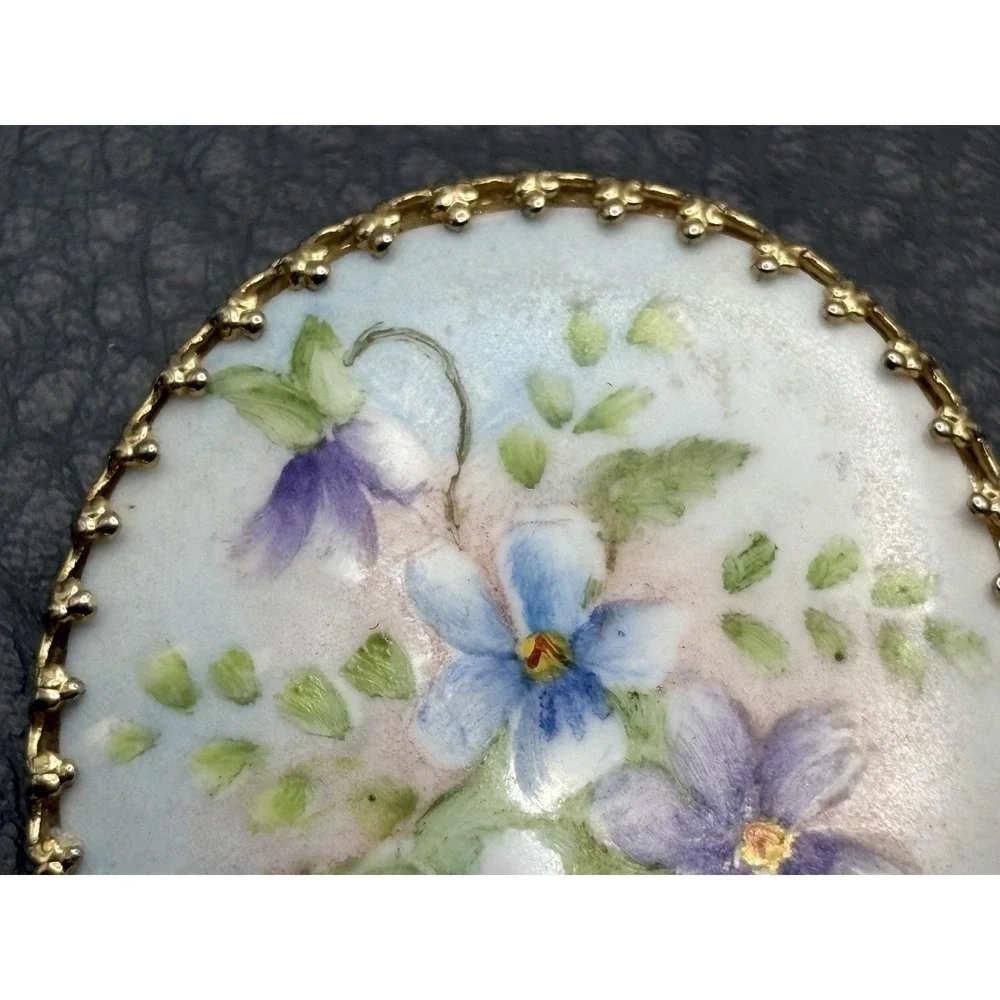 Vintage Hand Painted Porcelain Violet Pansy Flower Brooch Gold Tone